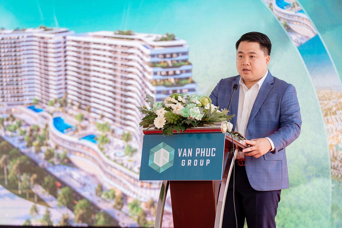Ông Phạm Hồng Hoài Châu (Tổng Giám Đốc) phát biểu tại lễ khởi công căn hộ